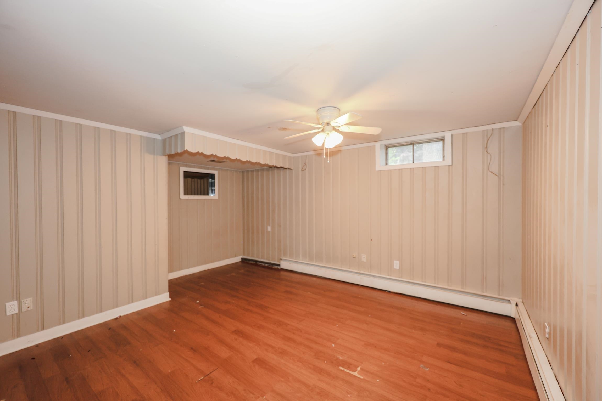 755 Mammoth Road Manchester, NH 03104 - Photo 9 of 28