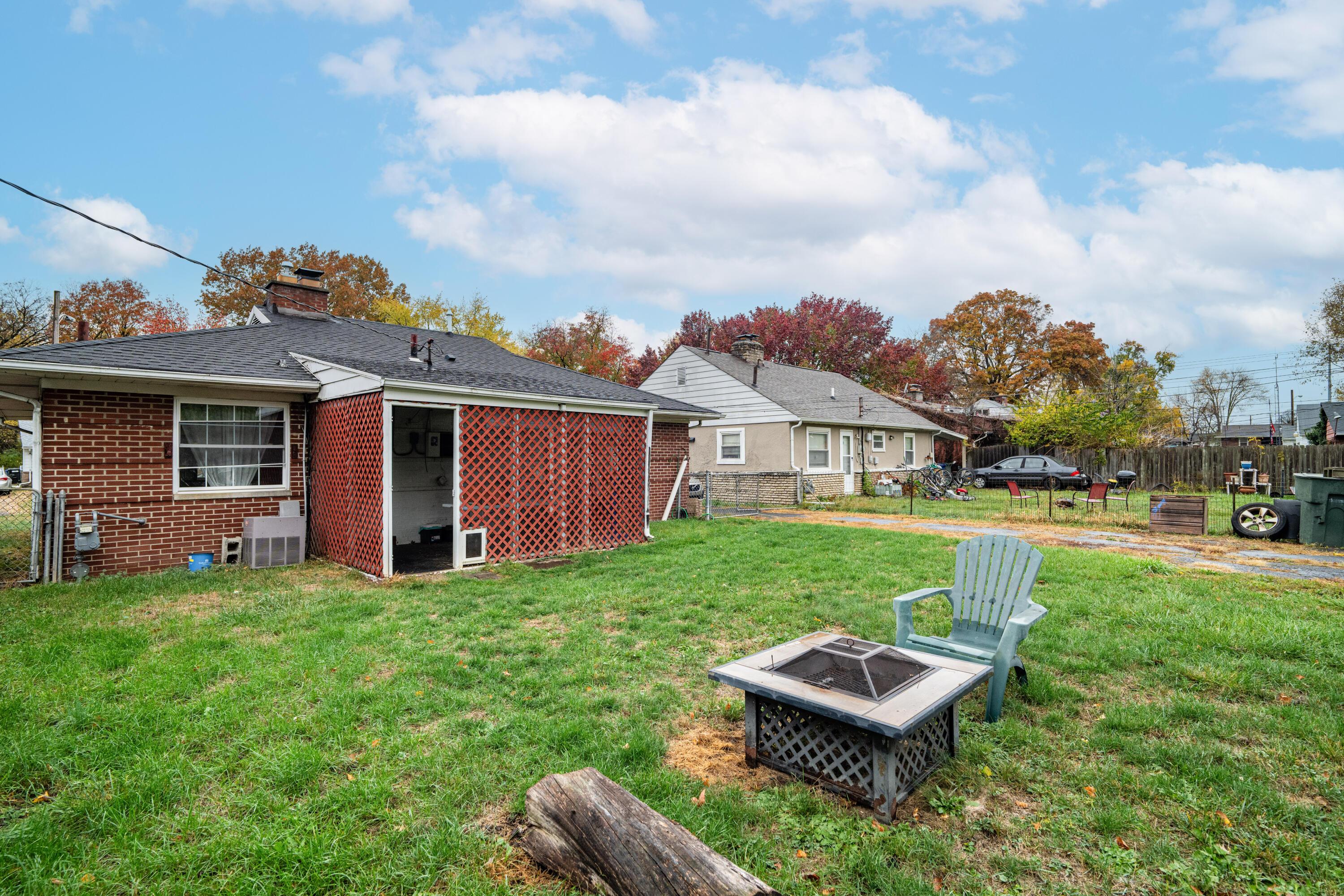74 North Ashburton Road Columbus, OH 43213 - Photo 14 of 18 DSC_9553-Edit