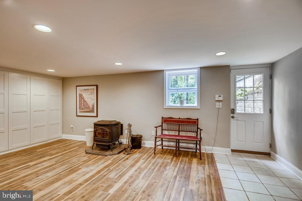 13605 Bardon Road Phoenix, MD 21131 - Photo 23 of 37 Lower level walkout to driveway and carport