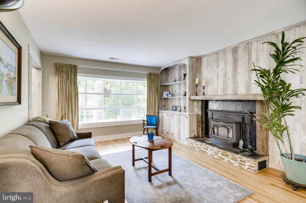 13605 Bardon Road Phoenix, MD 21131 - Photo 4 of 37