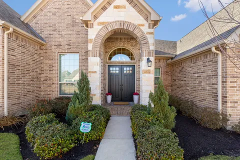 $589,000 | 17406 Orchid Falls Lane, Conroe, TX 77302