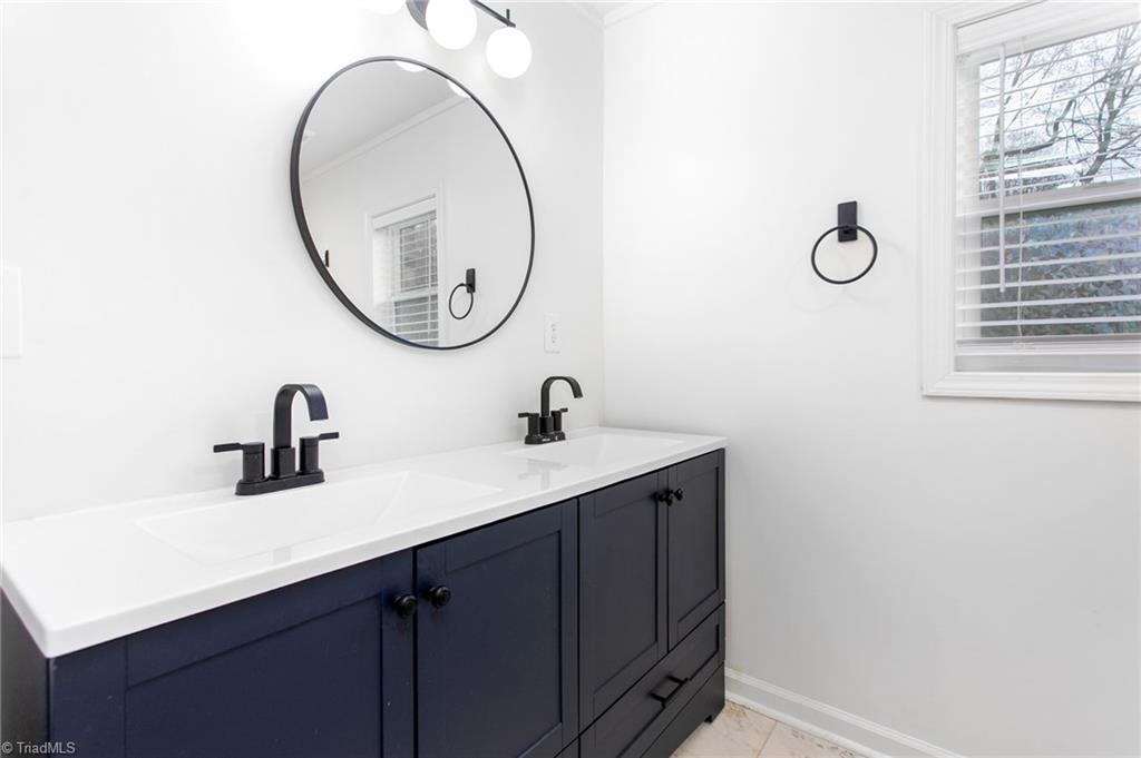 405 North 4th Street Mebane, NC 27302 - Photo 20 of 37