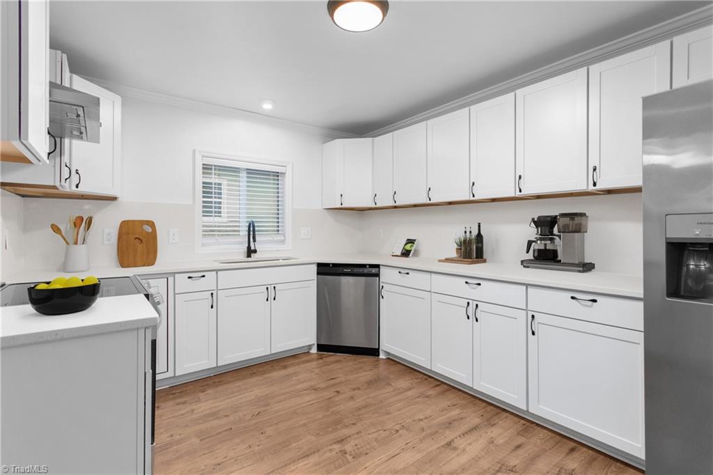 405 North 4th Street Mebane, NC 27302 - Photo 2 of 37