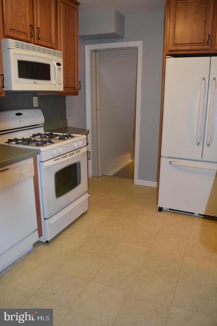 1707 Stokesley Road Baltimore, MD 21222 - Photo 4 of 5