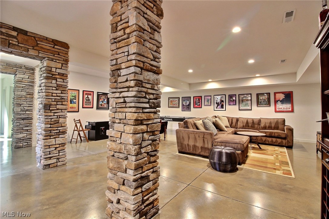 31135 Cannon Road Solon, OH 44139 - Photo 28 of 35 Gallery Image 28