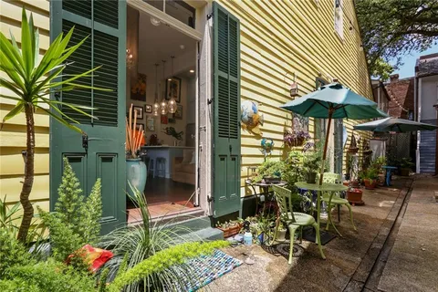 $325,000 | 933 Orleans Street, Unit 1, New Orleans, LA 70116