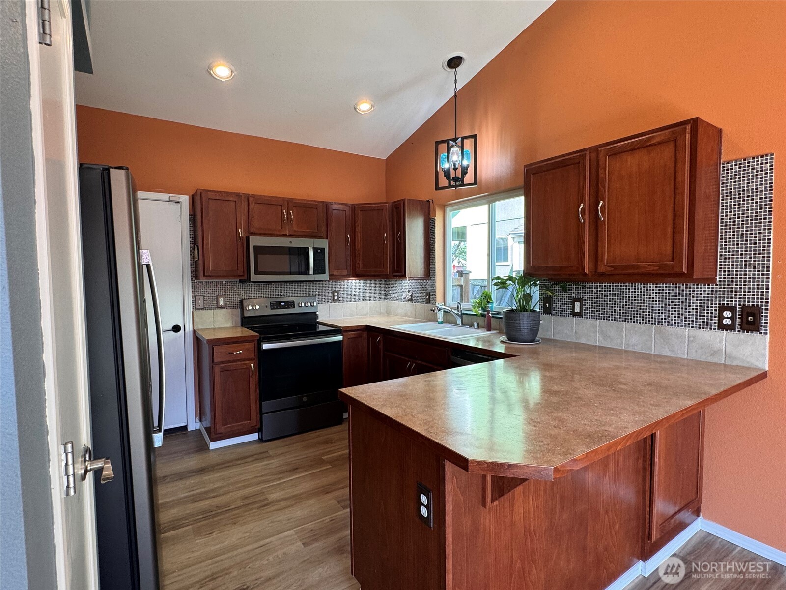 427 Stadium Loop Napavine, WA 98565 - Photo 5 of 38