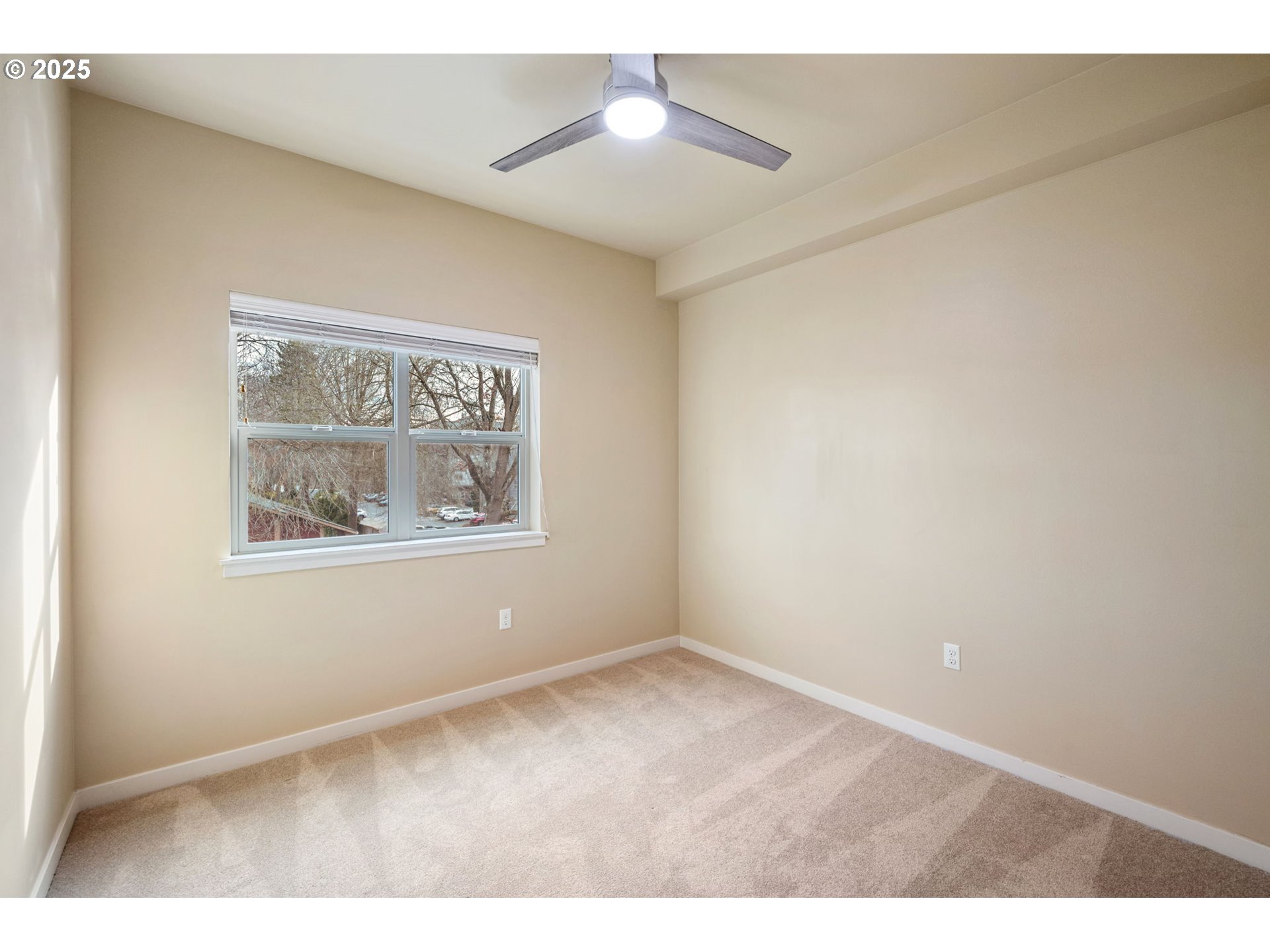 13915 Southwest Meridian Street, Unit 307 Beaverton, OR 97005 - Photo 15 of 27