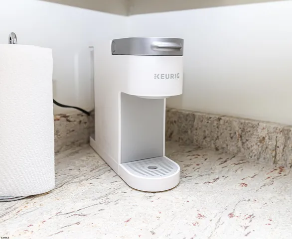 $2,500 | 618 Bayshore Avenue, Brigantine, NJ 08203