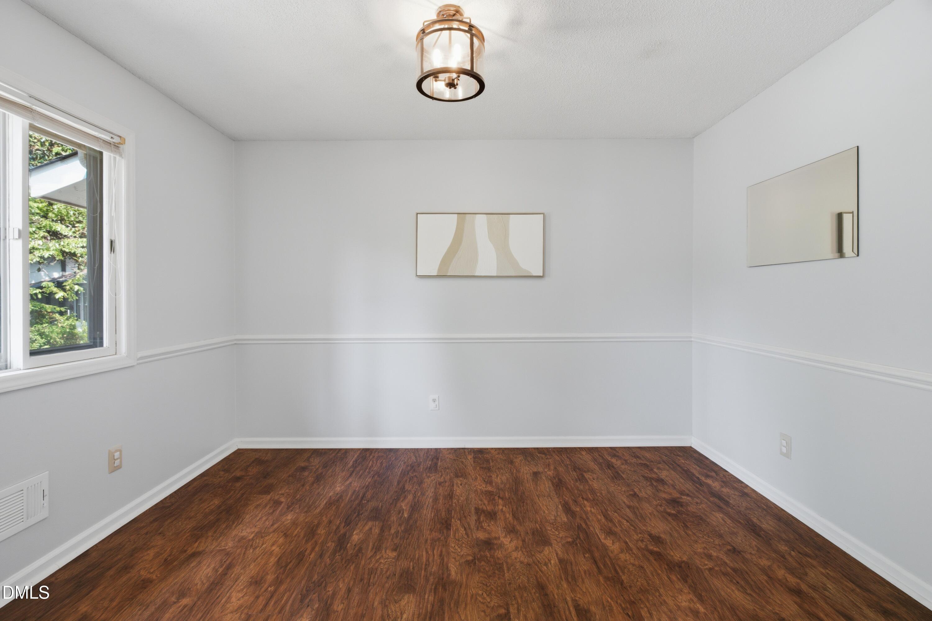 6701 Millbridge Court Raleigh, NC 27615 - Photo 15 of 34 6701_Millbridge_008