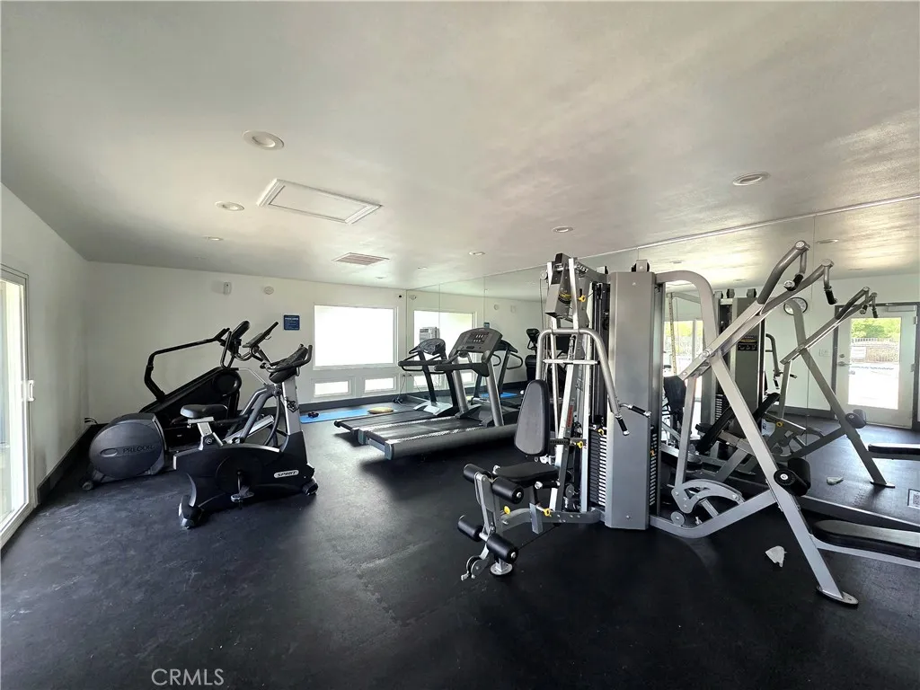 1550 Rimpau, Unit 20 Corona, CA 92881 - Photo 29 of 42