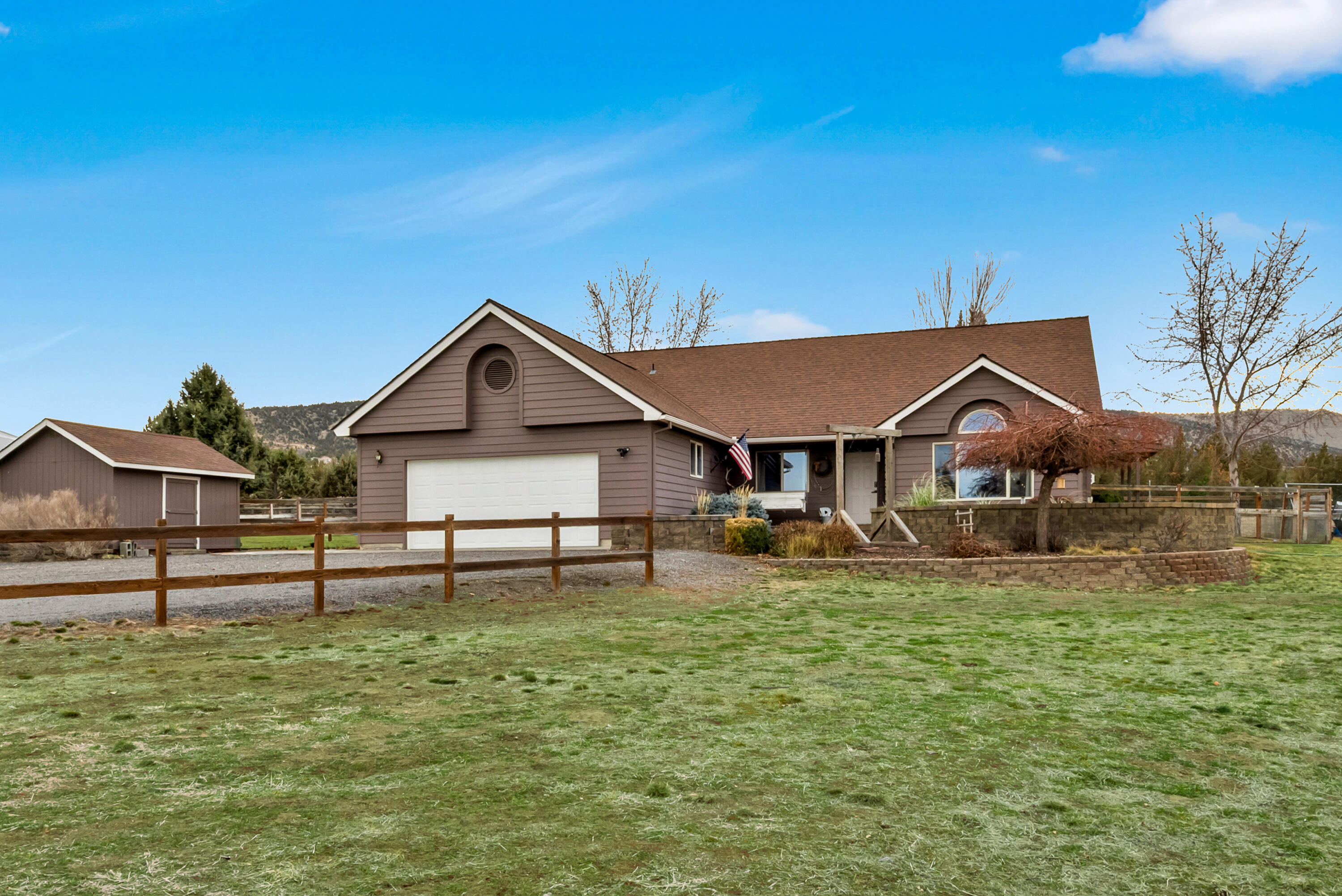 12110 South W Riggs Road Powell Butte, OR 97753 - Photo 1 of 29 Front of home