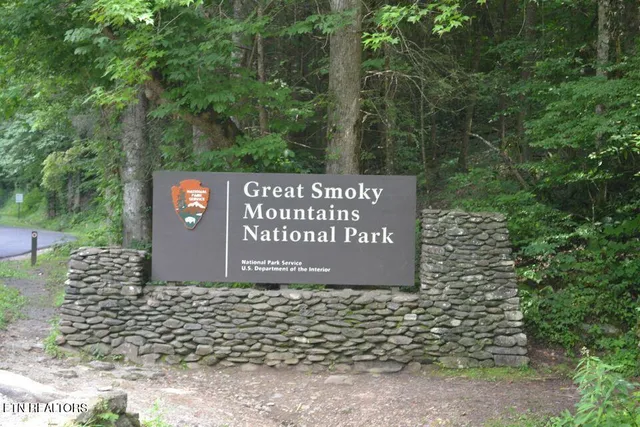 $99,900 | 73 Highway Townsend Tn 37882, Townsend, TN 37882