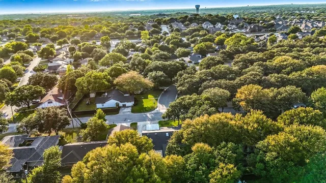 $419,997 | 2908 Steve Drive, Hurst, TX 76054