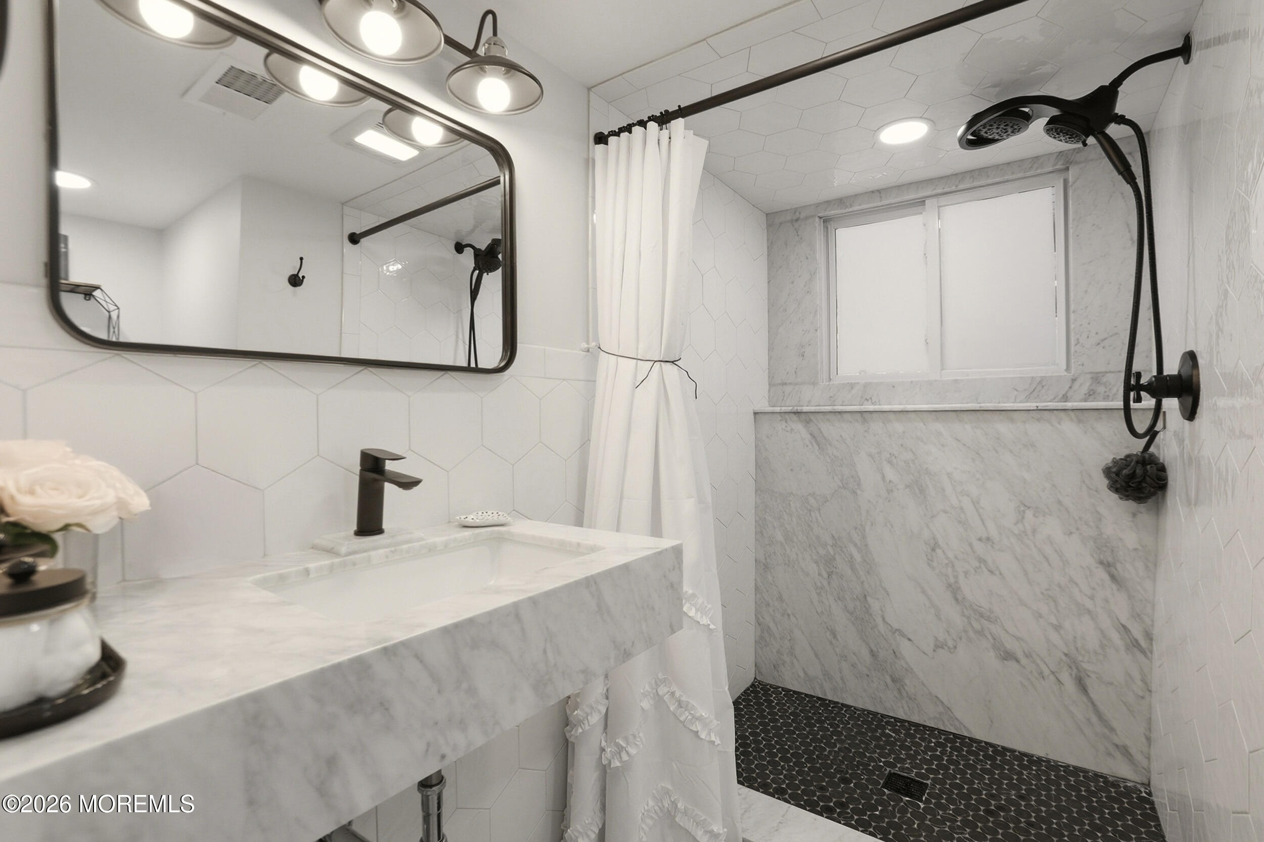 24 Butterfly Road Jackson, NJ 08527 - Photo 39 of 56 16_img_4188