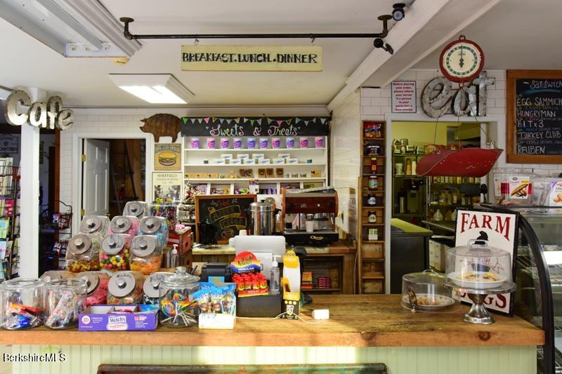 139 Main Street Sheffield, MA 01257 - Photo 12 of 29 DSC_3988_1