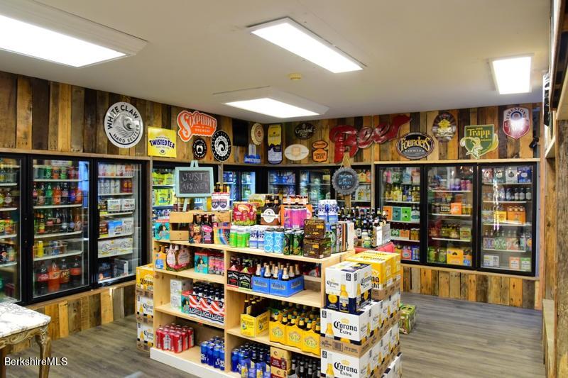 139 Main Street Sheffield, MA 01257 - Photo 13 of 29 DSC_3992_1