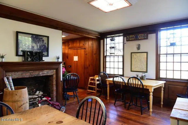 $3,200 | 139 Main Street, Sheffield, MA 01257