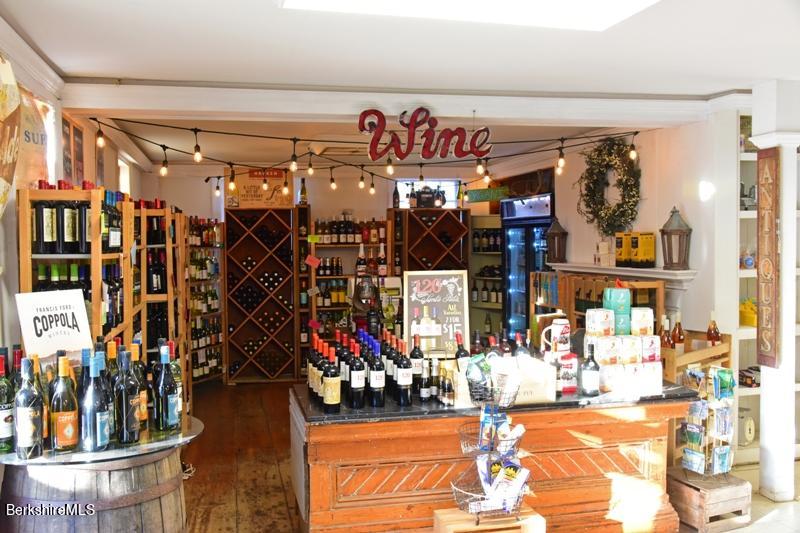 139 Main Street Sheffield, MA 01257 - Photo 10 of 29 DSC_3980_1