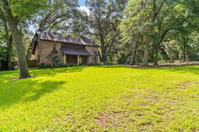 $582,000 | 3903 Dunleer Court, Tallahassee, FL 32309