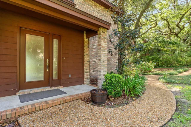 $582,000 | 3903 Dunleer Court, Tallahassee, FL 32309