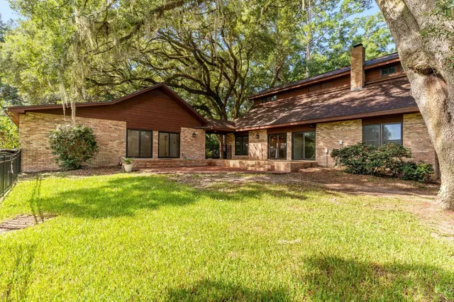$582,000 | 3903 Dunleer Court, Tallahassee, FL 32309