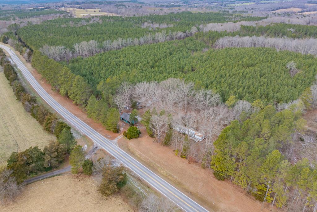 4172 Kenbridge Road Blackstone, VA 23824 - Photo 1 of 34 Gallery Image 1