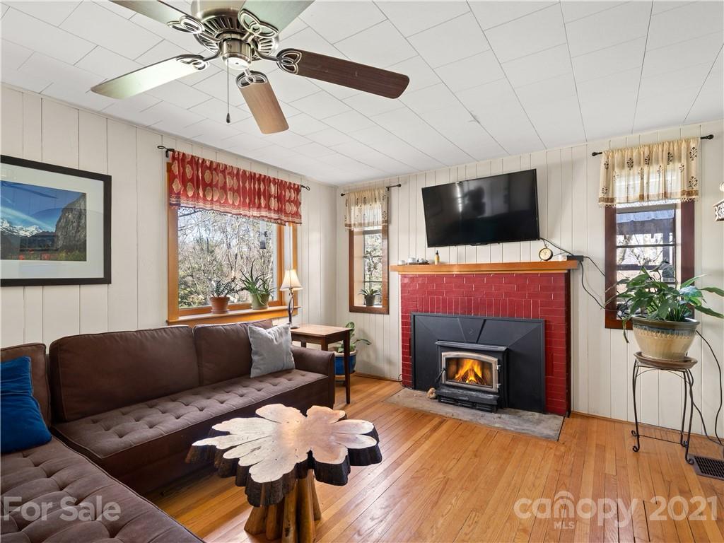 145 Powell Road Clyde, NC 28721 - Photo 2 of 43