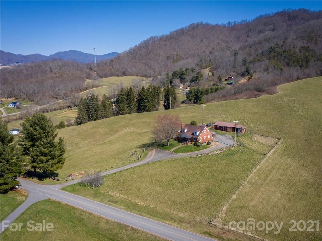 145 Powell Road Clyde, NC 28721 - Photo 35 of 43