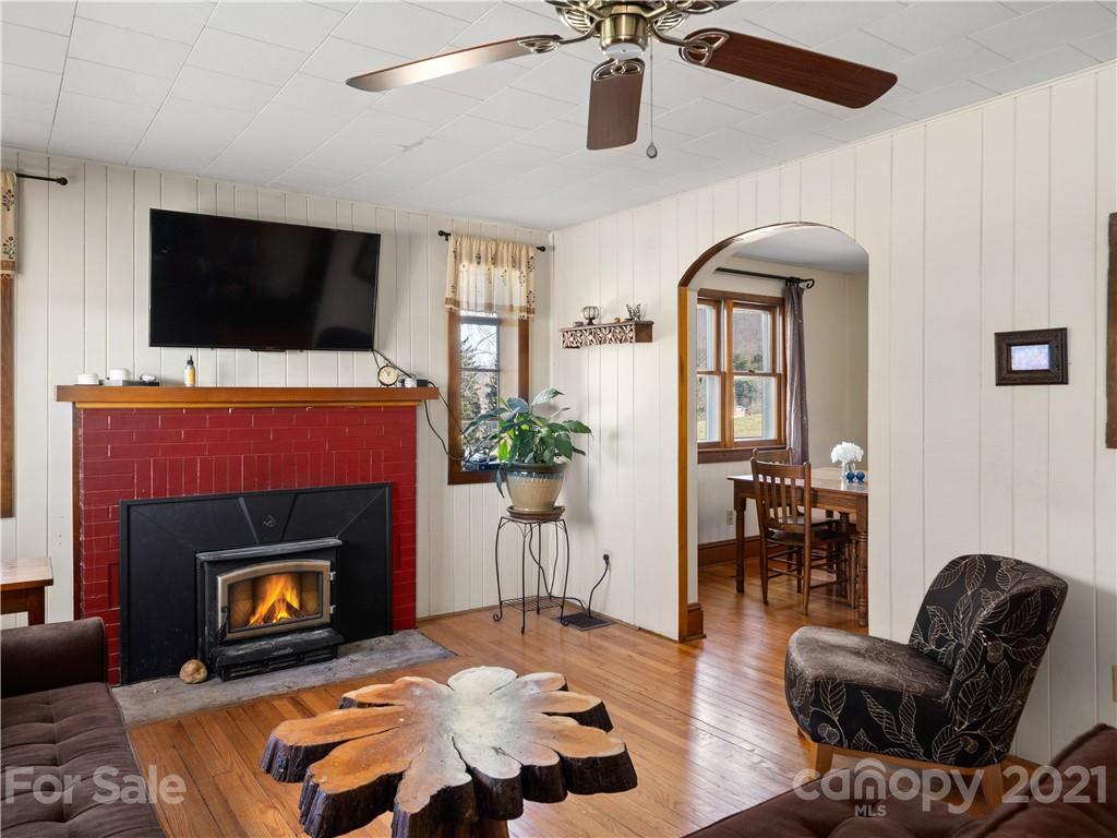 145 Powell Road Clyde, NC 28721 - Photo 5 of 43