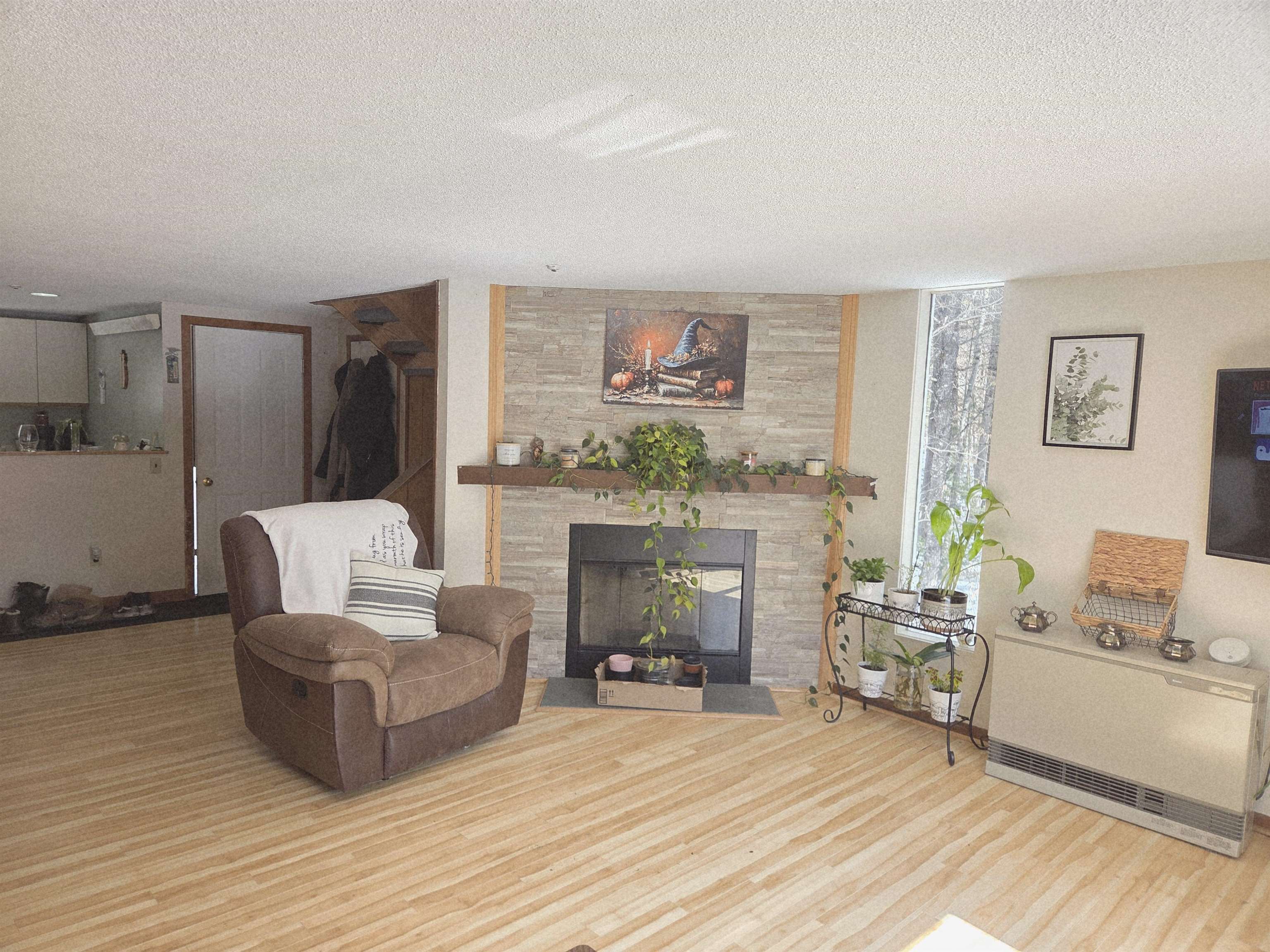 54 Orris Road, Unit J1 Thornton, NH 03285 - Photo 4 of 5 Gallery Image 4