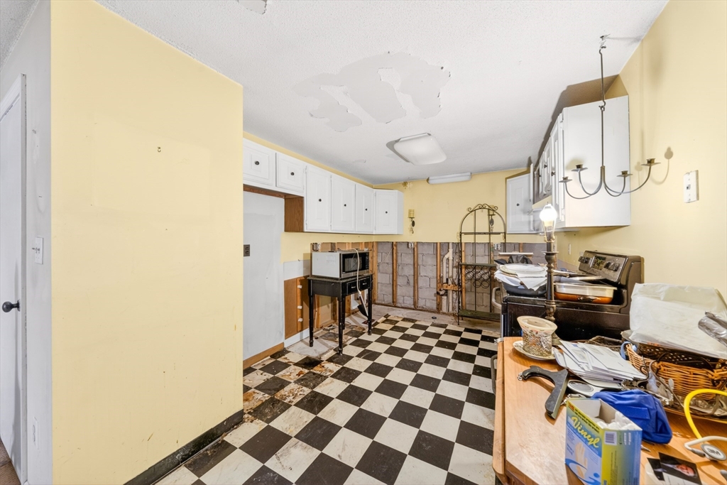 15 Lawrence Road, Unit 22 Rowley, MA 01969 - Photo 10 of 33 Gallery Image 10