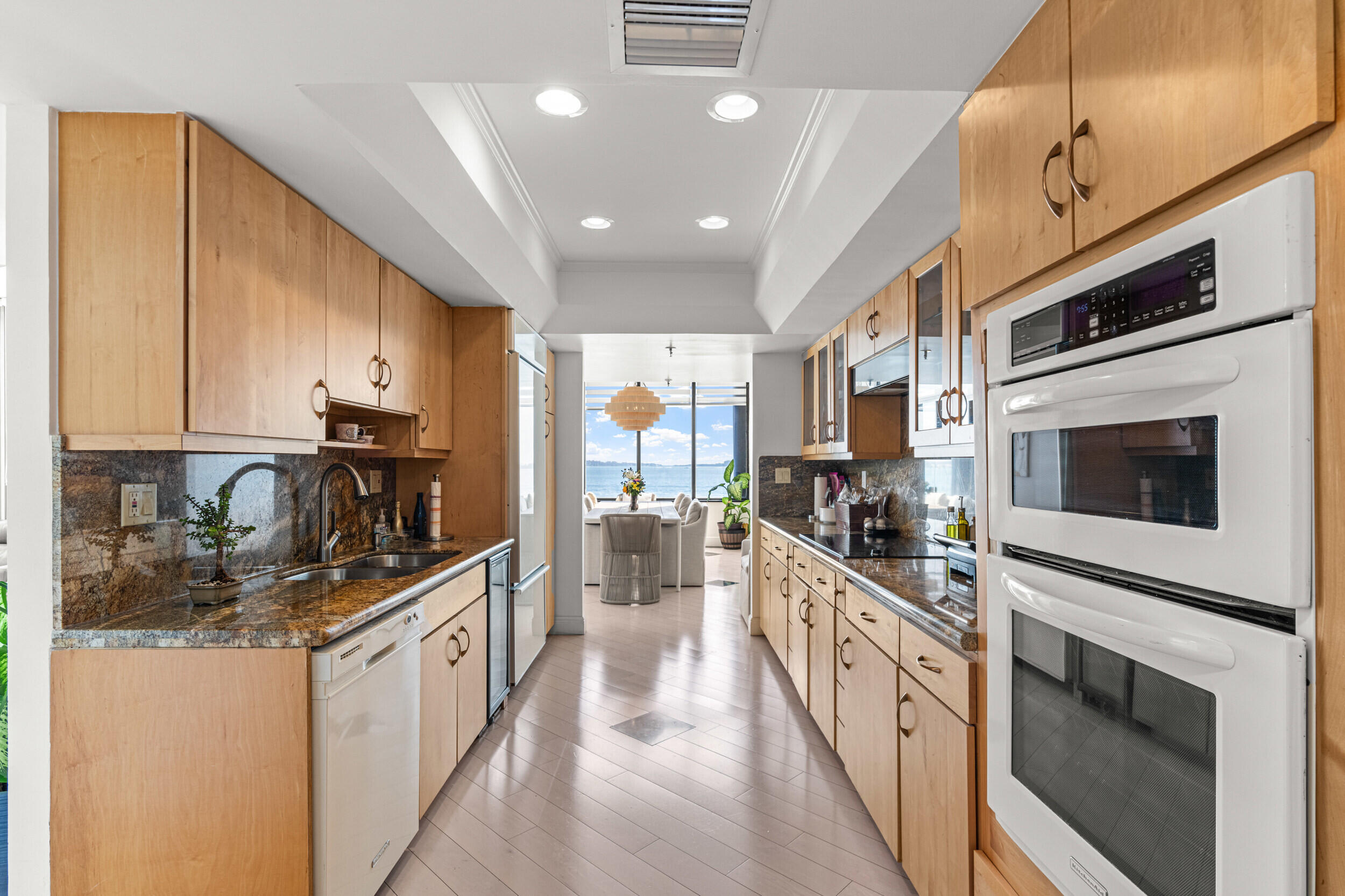 520 Brickell Key Drive, Unit A200 Miami, FL 33131 - Photo 17 of 46 20