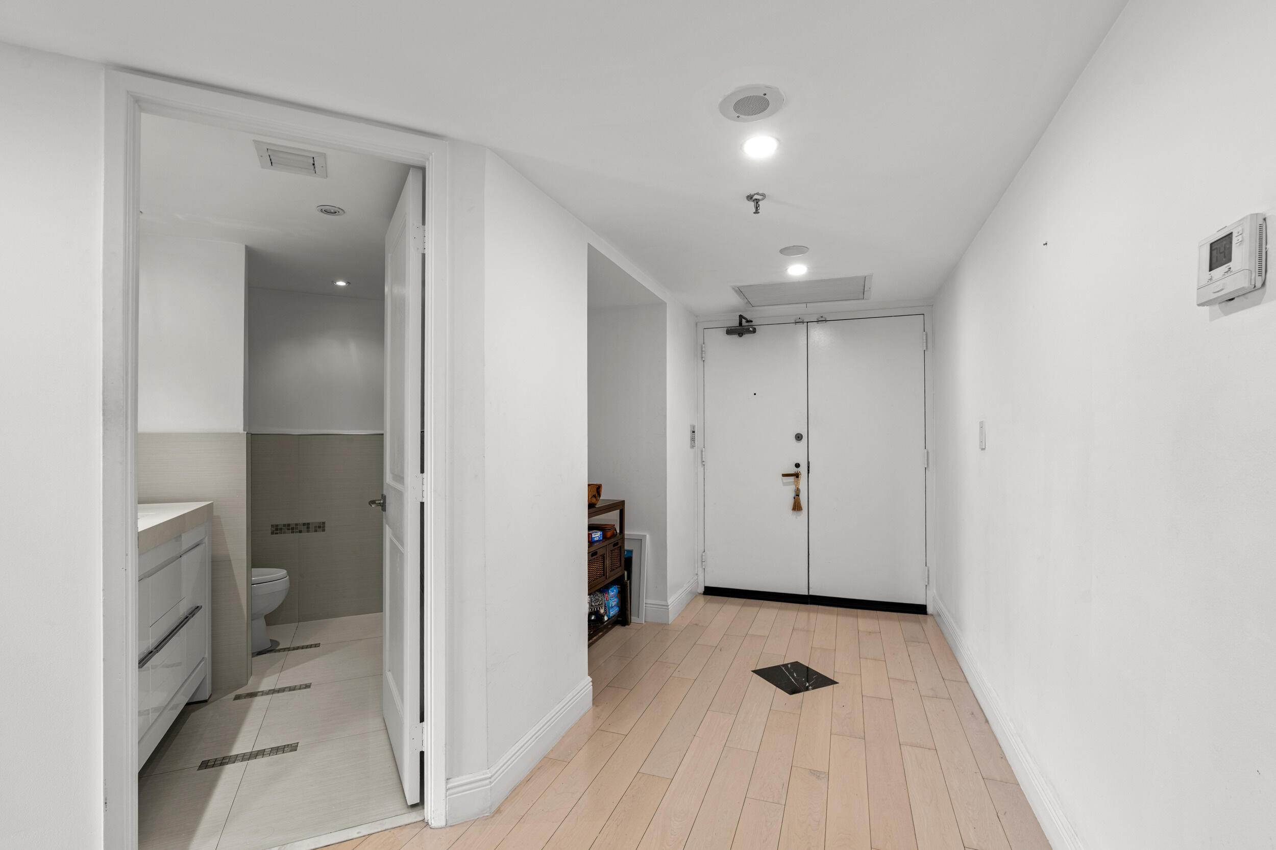 520 Brickell Key Drive, Unit A200 Miami, FL 33131 - Photo 20 of 46 10