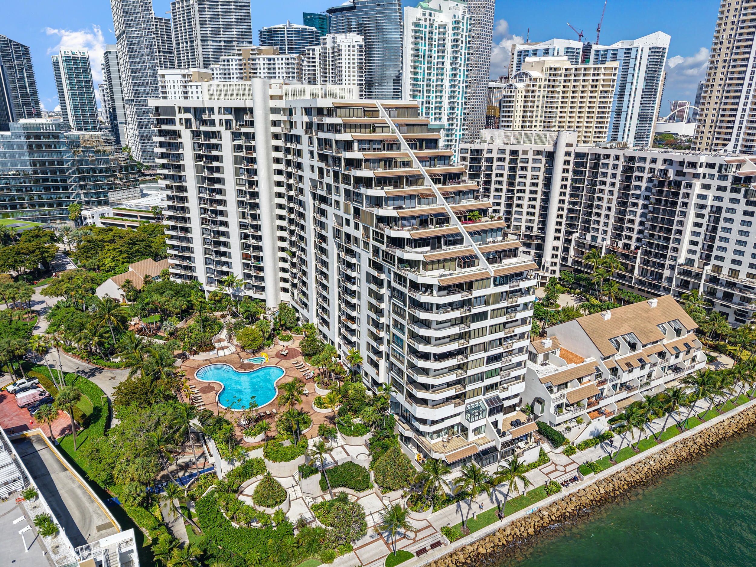 520 Brickell Key Drive, Unit A200 Miami, FL 33131 - Photo 42 of 46 40