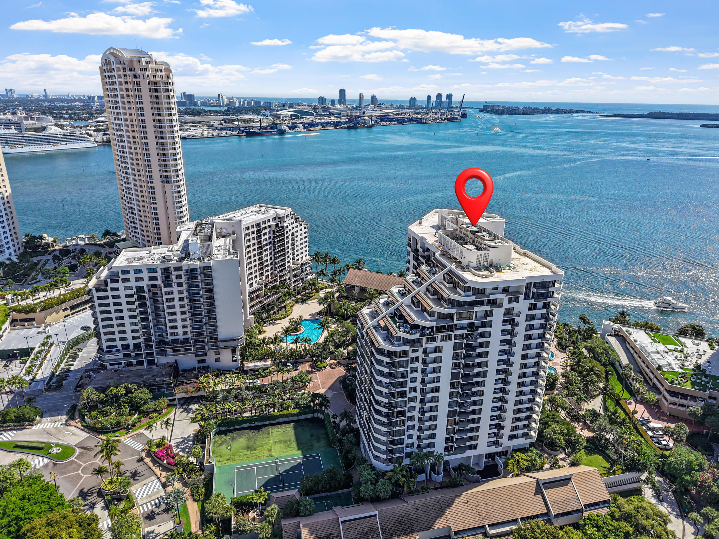 520 Brickell Key Drive, Unit A200 Miami, FL 33131 - Photo 44 of 46 36