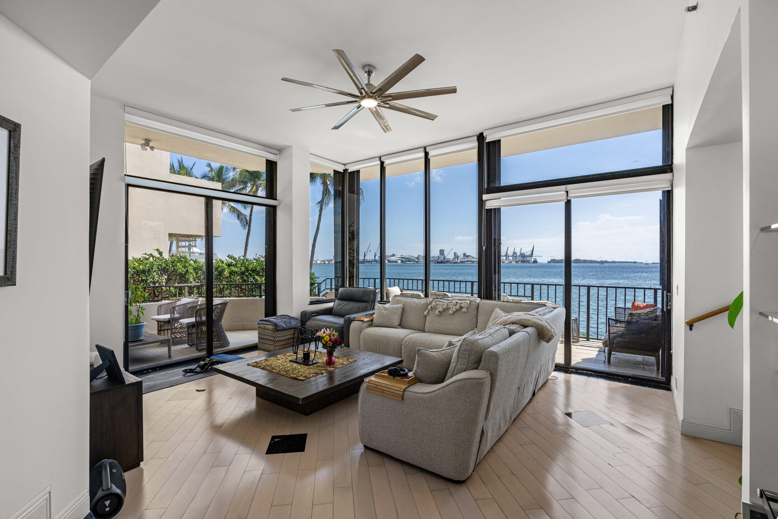 520 Brickell Key Drive, Unit A200 Miami, FL 33131 - Photo 7 of 46 11
