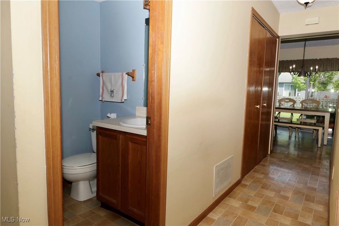 781 Harris Road Sheffield Lake, OH 44054 - Photo 12 of 31 Gallery Image 12