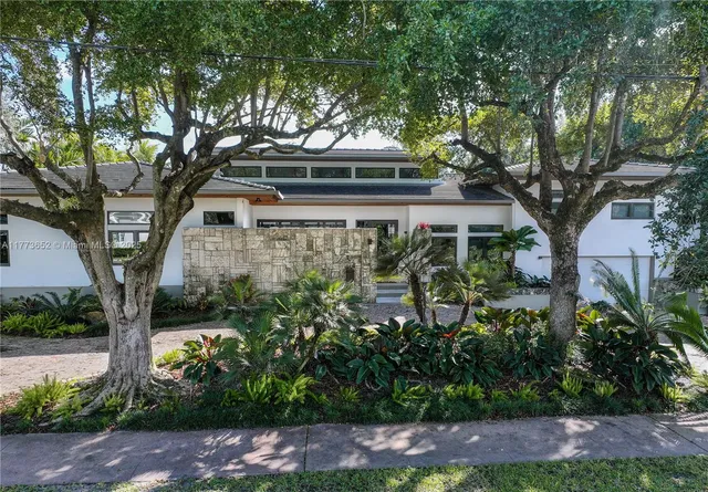 $10,900,000 | 1060 Alfonso Avenue, Coral Gables, FL 33146