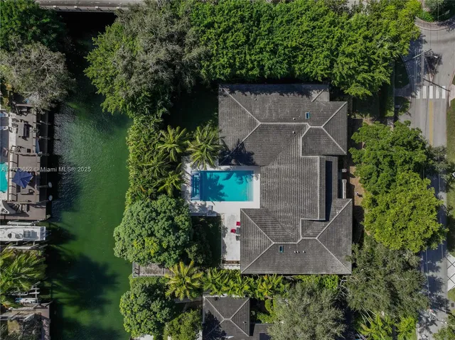 $10,900,000 | 1060 Alfonso Avenue, Coral Gables, FL 33146