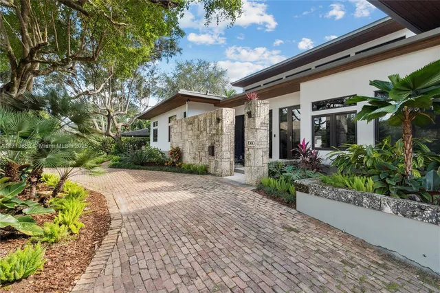 $10,900,000 | 1060 Alfonso Avenue, Coral Gables, FL 33146
