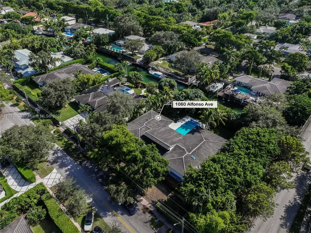 $10,900,000 | 1060 Alfonso Avenue, Coral Gables, FL 33146