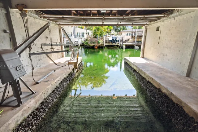 $10,900,000 | 1060 Alfonso Avenue, Coral Gables, FL 33146