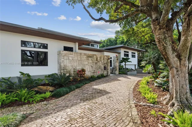 $10,900,000 | 1060 Alfonso Avenue, Coral Gables, FL 33146