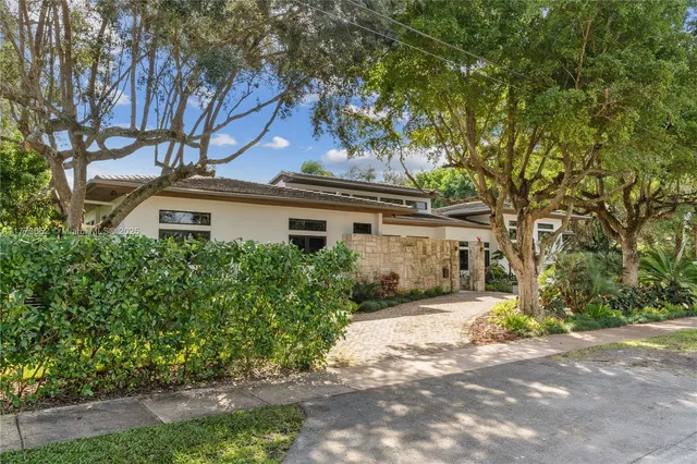 $10,900,000 | 1060 Alfonso Avenue, Coral Gables, FL 33146