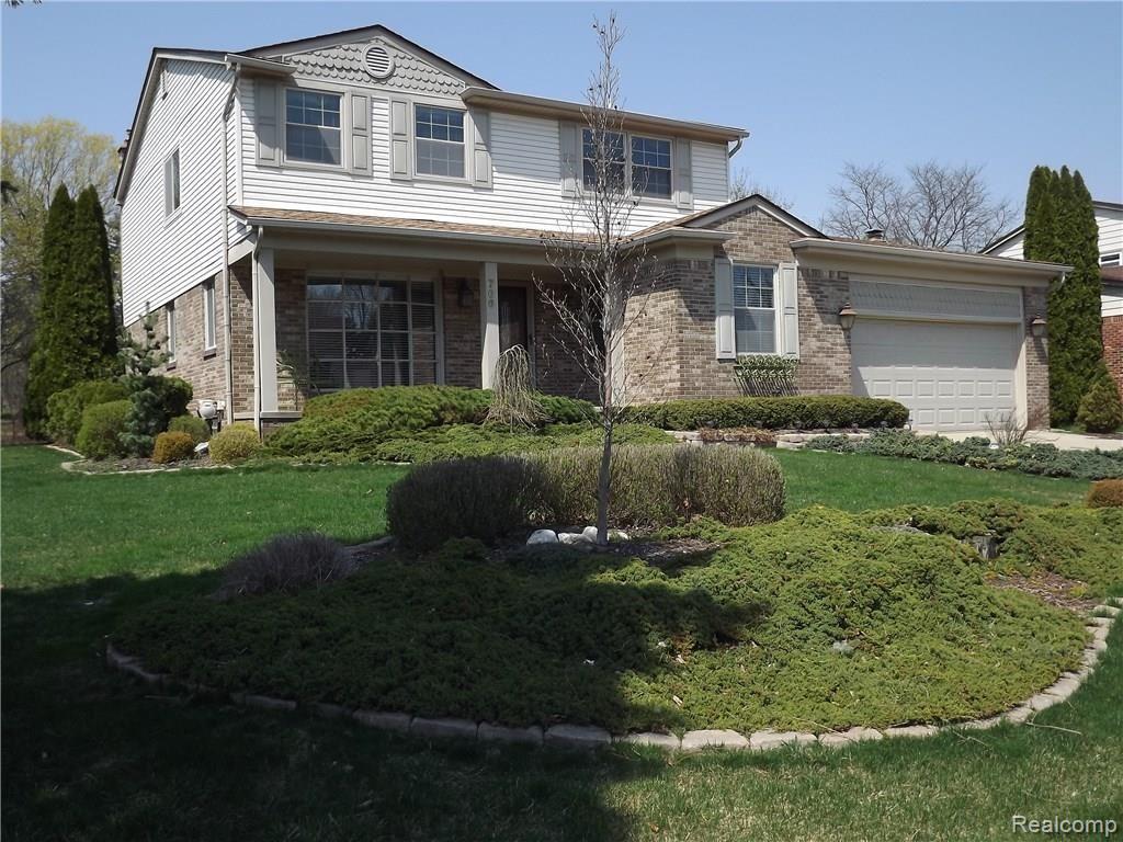 766 Lion Street Rochester Hills, MI 48307 - Photo 2 of 33