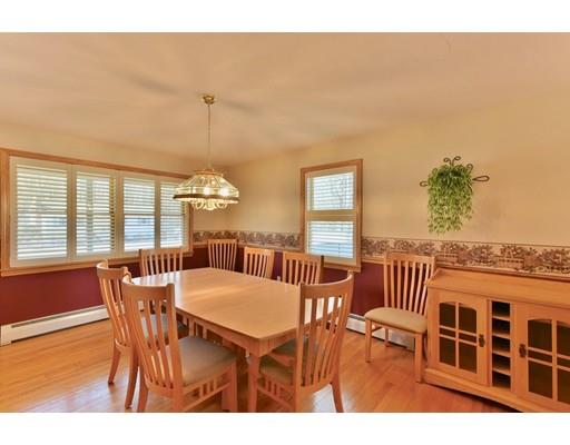 12 Knollwood Road Dudley, MA 01571 - Photo 11 of 30 Gallery Image 11