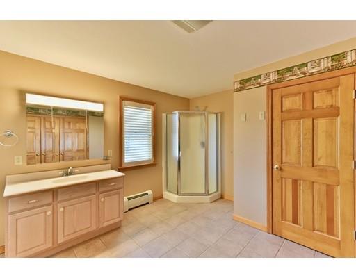 12 Knollwood Road Dudley, MA 01571 - Photo 23 of 30 Gallery Image 23