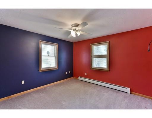 12 Knollwood Road Dudley, MA 01571 - Photo 26 of 30 Gallery Image 26