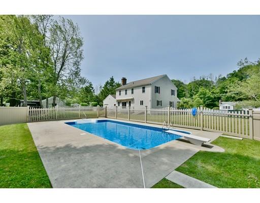 12 Knollwood Road Dudley, MA 01571 - Photo 3 of 30 Gallery Image 3